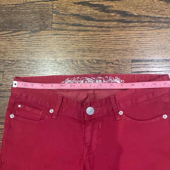 Express red skinny jeans.  Size 4. - Picture 6 of 8